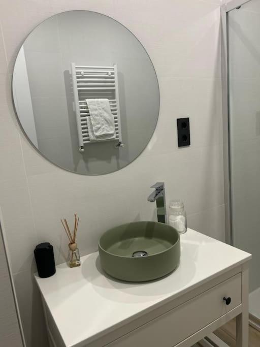 Piso Deluxe Con Balcon Cerca Del Casco Viejo Lägenhet Bilbao Exteriör bild